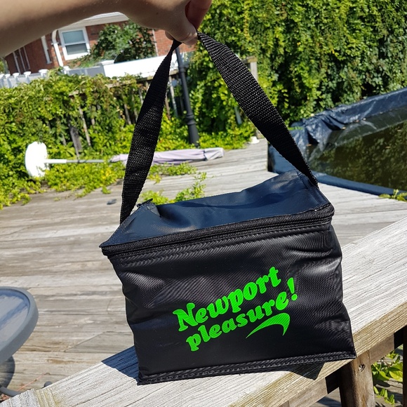 Newport Cigarettes Beer Cooler Beach Bag Portable - Picture 3 of 7